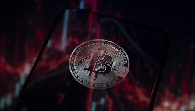 比特币;黄金;全球金融市场;无差别抛售