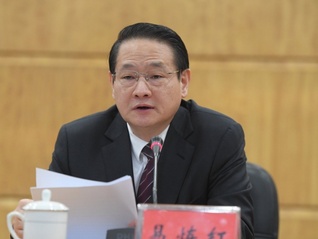 正部级易炼红被查：上月还曾露面，曾掀起长沙“史上最大规模拆违控违”行动