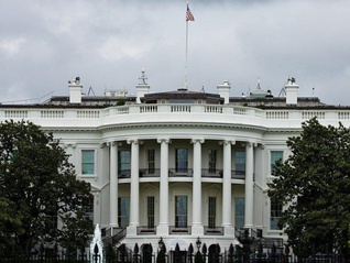 只邀请共和党籍州长出席？美国全国州长协会抵制特朗普白宫峰会