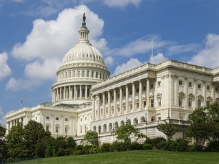 多名共和党众议员“倒戈”，美众议院否决对加拿大加征关税