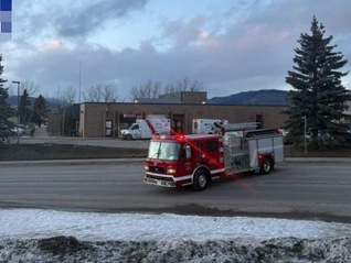 加拿大校园枪击案共致9人死亡，警方披露枪手身份