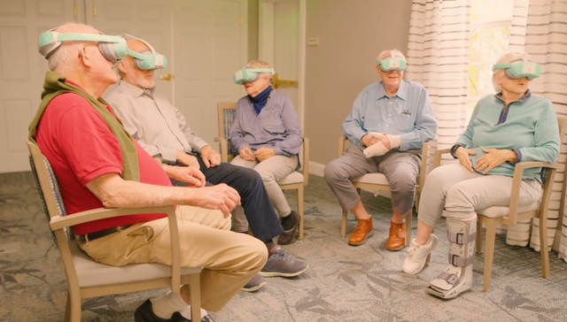 覆盖700+老年社区：VR如何从 “高科技玩具”变成养老院“标配”？