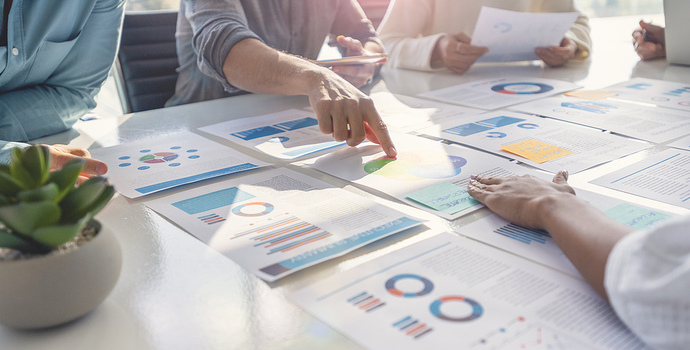 亚马逊9连跌创近20年来纪录，巨额支出计划持续影响市场信心