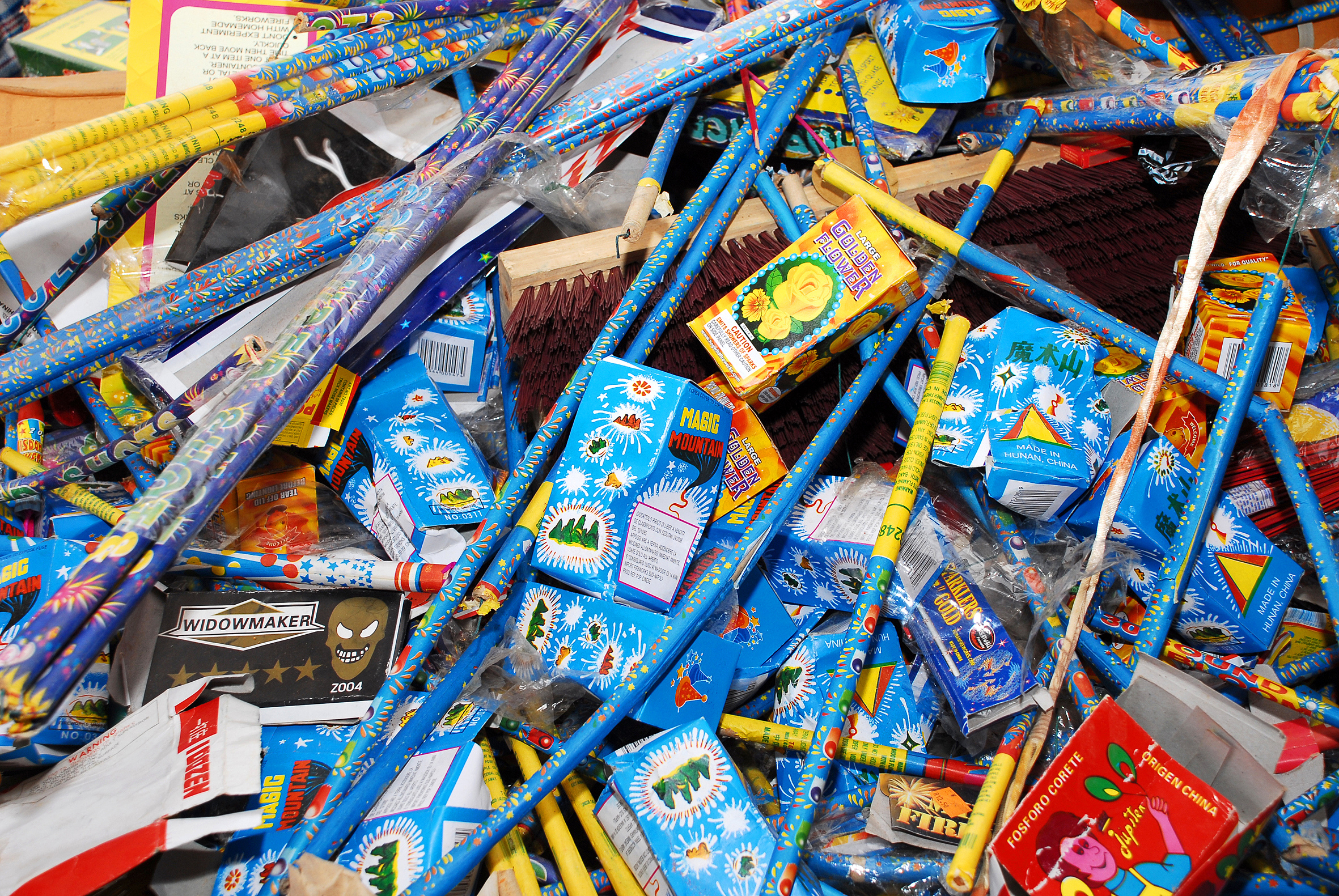 村民燃放烟花不当，江苏连云港市东海县火灾已致8人死亡