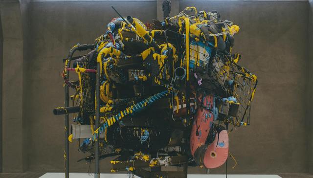 科技成为审美客体，春晚力图守住全民仪式感