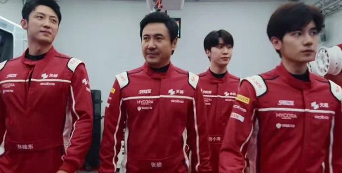 2026春节档总票房破22亿，《飞驰人生3》破10亿稳居首位