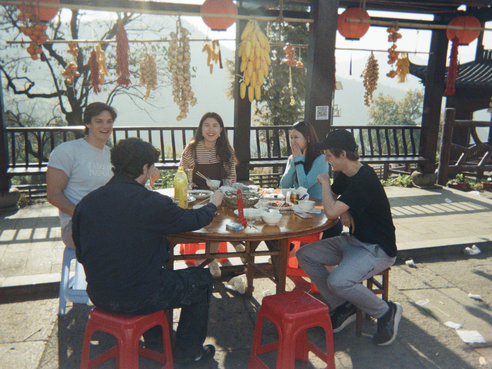 从“听说春节”到“来上海”：一个美国学生想更理解中国 | 过年来上海