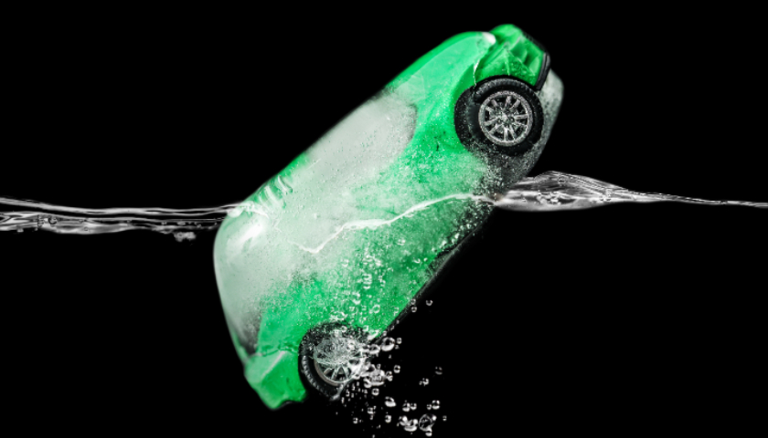 7名中国游客溺亡于贝加尔湖：当地南北线已全面关停，涉事司机被控两项罪名