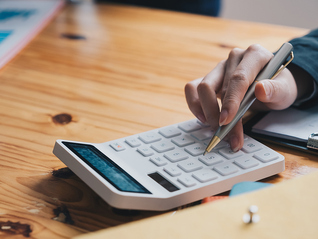 國(guó)投白銀LOF復(fù)牌大漲近9%，國(guó)投資本稱(chēng)補(bǔ)償方案影響凈利不超5%