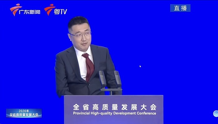 SHEIN创始人许仰天罕见公开亮相，宣布在广东追加投资超百亿