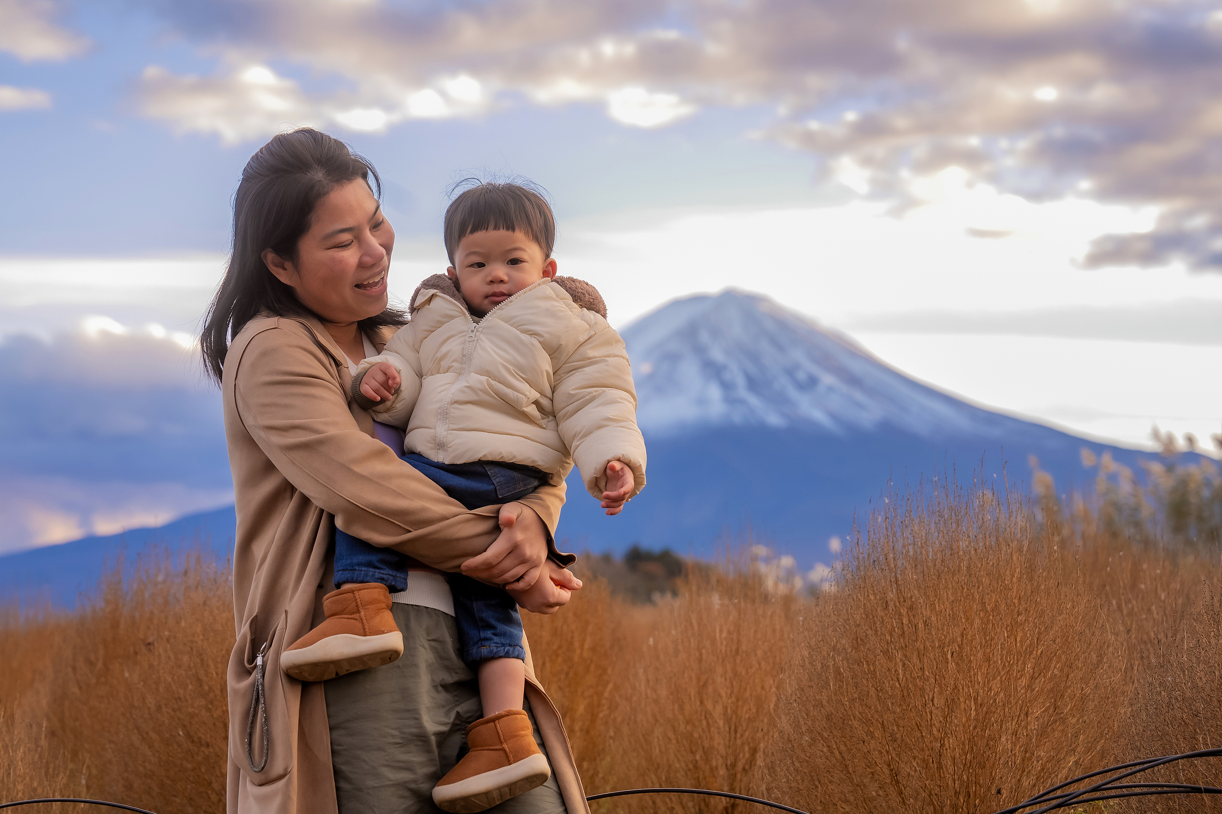 日本新生儿连续10年减少，政府误判窗口期