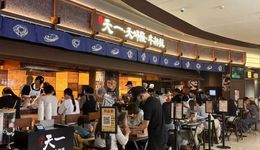 翻臺(tái)15輪、月入上百萬(wàn)，商場(chǎng)負(fù)一層的“漂亮飯”殺瘋了