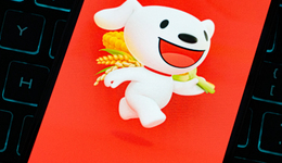 50億造游艇，劉強東“另開一局”，能成嗎？