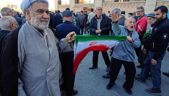 美以联合对伊朗动武，哈梅内伊办公室附近遭袭