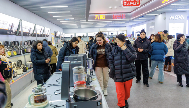 预算,;加力支持;两重;两新;地方预算报告;今年支出重点