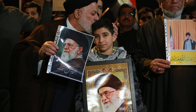 哈梅内伊确认遇袭身亡，伊朗开启40天全国哀悼