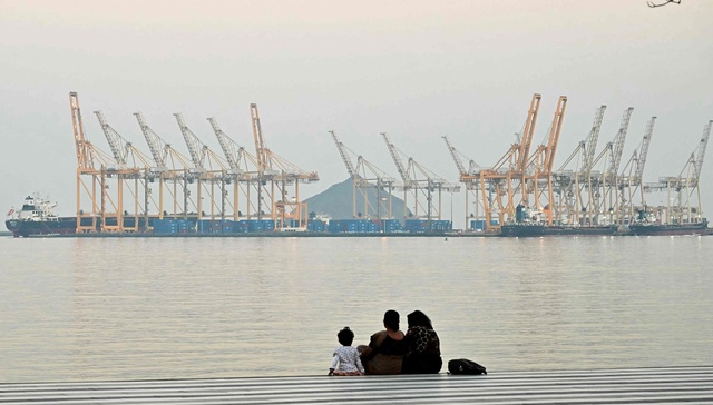 特朗普;军事行动;伊朗伊斯兰革命卫队;油气设施