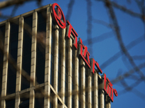 万达集团等被恢复执行4.1亿，此前20亿元转让上海颛桥万达广场