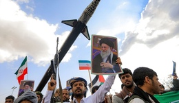 【专访】孙德刚：不派遣地面部队，美国很难掌控伊朗政权