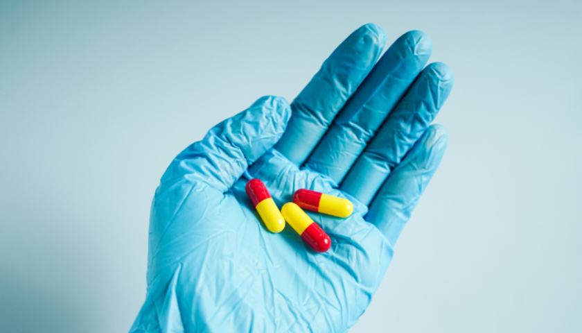 地方新闻精选 | 北京医保线上购药服务增至900余家药店 宁波一企业生三孩奖励达183万