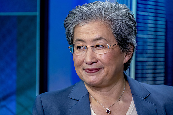 AMD苏姿丰;AI基础设施;内存市场;下半年波动趋缓