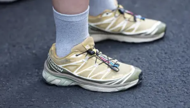 狂卖138亿，萨洛蒙震惊了同行