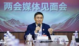 全国人大代表钟宝申：应鼓励光伏行业兼并重组，强化人才与商业秘密保护