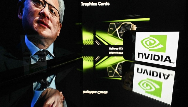 黄仁勋：OpenAI计划上市，英伟达300亿美元注资或成“最后一笔”