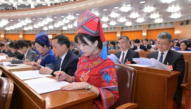 学前一年免费教育;育儿补贴;1400万儿童;3000多万婴幼儿