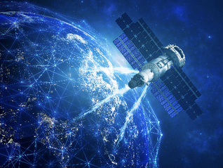 政府工作报告首提卫星互联网，将航空航天定位为新兴支柱产业 | 开好局 起好步