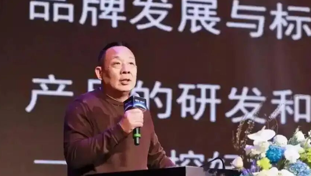 胖东来,于东来,零售业,