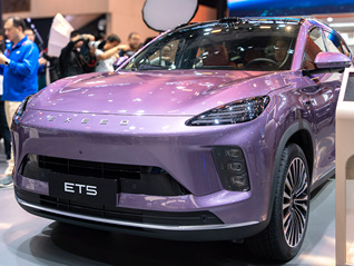 星途ET5上调5000元，成今年首个官宣涨价的汽车品牌