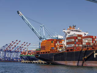 向全球加征15%的关税也越权，美国20多州起诉白宫