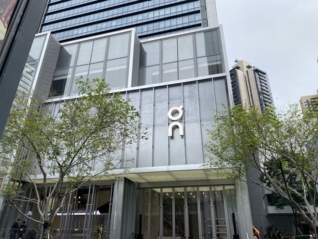 On昂跑中国最大旗舰店落地深圳，除了卖鞋还将加码服饰
