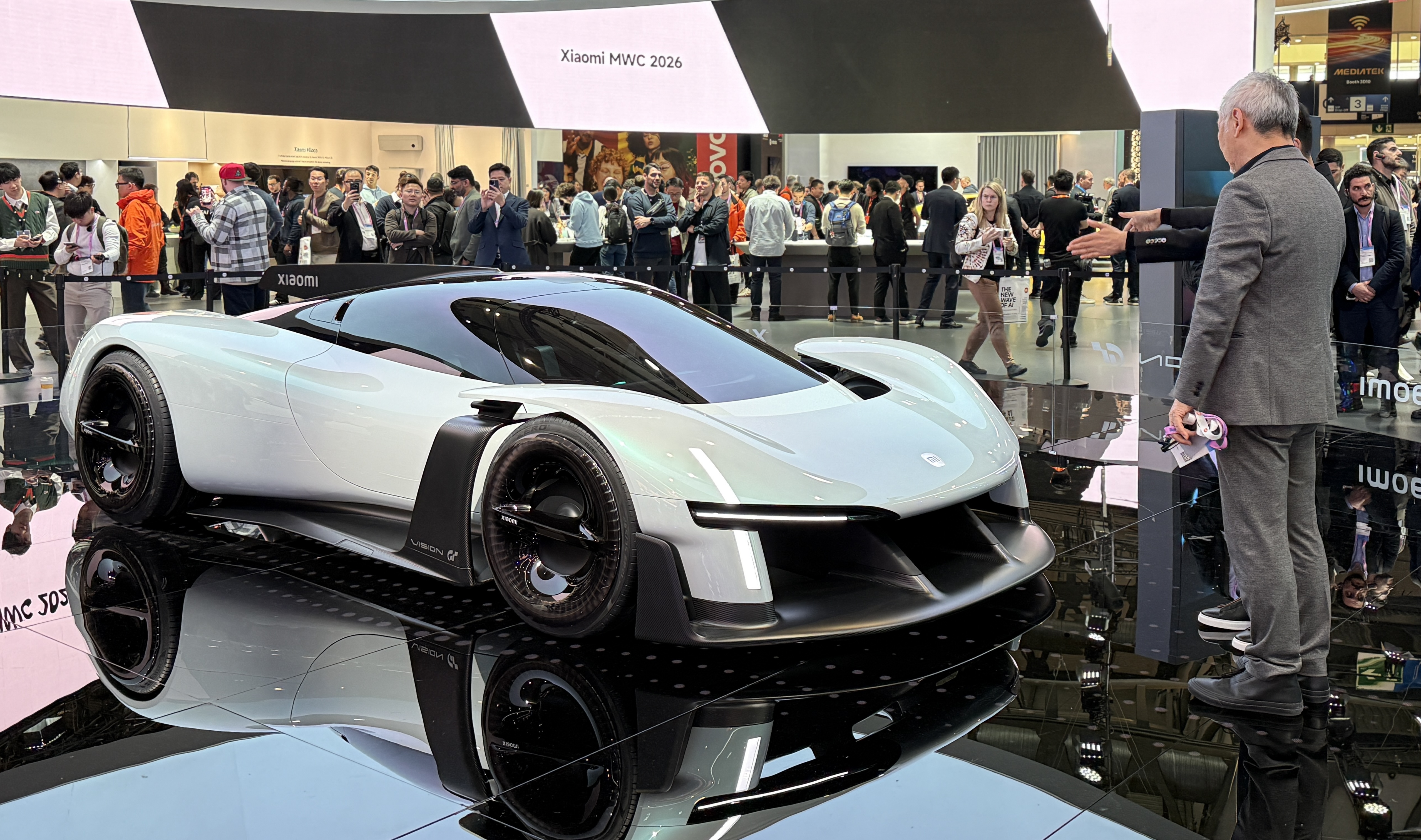 【出海头条】赚完流量赚销量，中国科技产品占领MWC