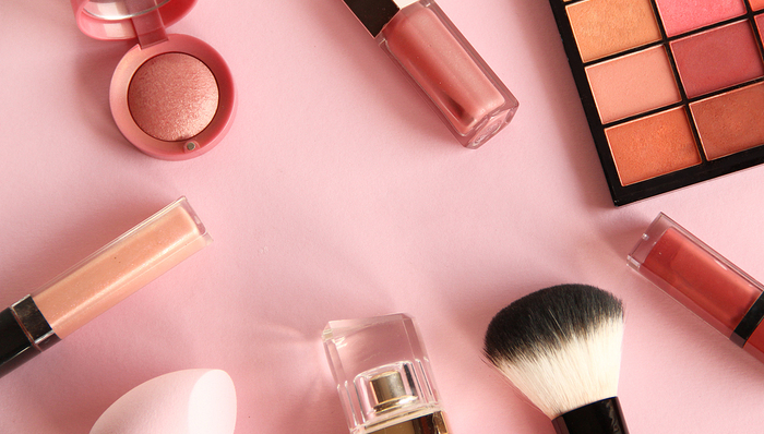 花王旗下KATE；抖音天猫旗舰店；4月停运；230万粉丝店铺闭店倒计时