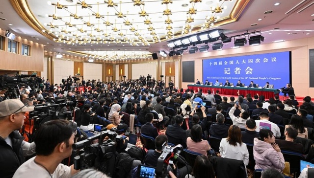 教育部;清理整治;违规办学;超时学习;校园欺凌;违规行为