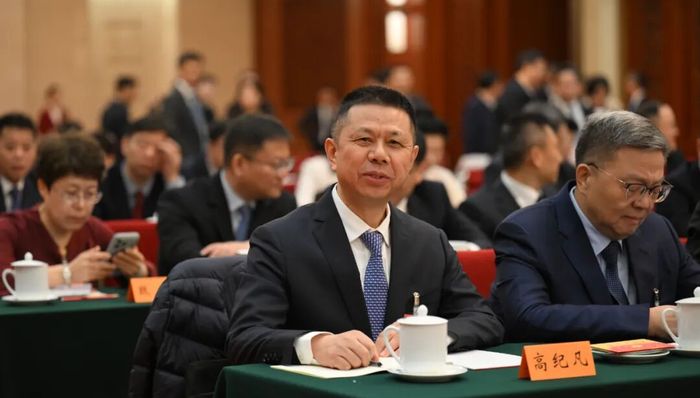 光伏,新能源,储能,两会声音全国人大代表;高纪凡;建立全国储能产能数据库;定期发布风险预警