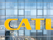 宁德时代361亿年度分红再创纪录，曾毓群能分到多少？