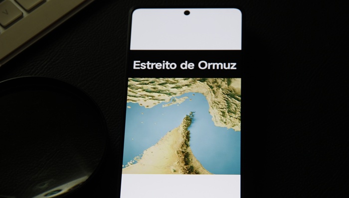 四大远洋航线;运价走高;中东战事;船司;进退两难