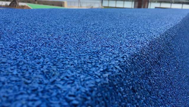 塑胶价格暴涨，是抄底还是接盘？