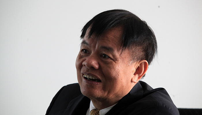 创维黄宏生：公司未涉足人形机器人，指望它陪老年人、做性伴侣不现实