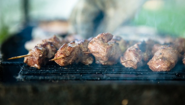 地方新闻精选 | 全国首个烧烤学院启动招生 黄河内蒙古段累计开河524公里