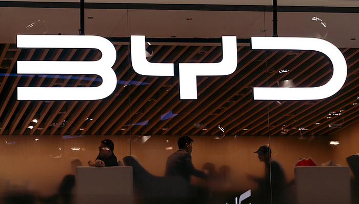 比亚迪启动大规模招聘，技术工最高月薪1万元