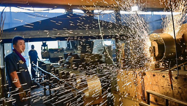 工业生产,;1-2月;工业增加值;同比增长6.3%;高技术制造业;增势强劲