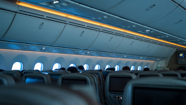 机票超售;拒载;看病乘客;东航;航班管理;服务能力