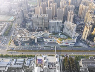 房企人事调整持续，龙湖集团90后营销负责人离职