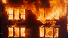 汕头自建房火灾致一家12人遇难，直接原因为使用蚊香不慎引发