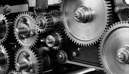 吴泳铭“动刀”，阿里想做AI时代的“电网”