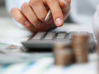 年度研发投入超10亿，新诺威大步转型创新药